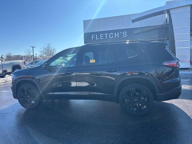 Used 2025 GMC Acadia Elevation w/ Elevation Premium Package image 8