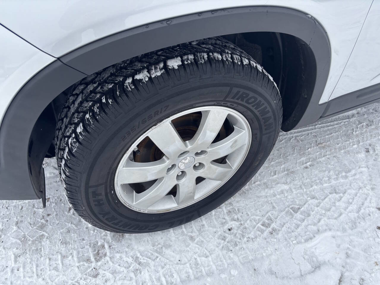 Used 2011 Kia Sorento 2WD image 12
