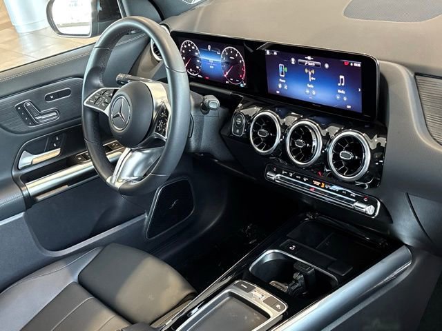 Used 2026 Mercedes-Benz GLA 250 4MATIC image 23