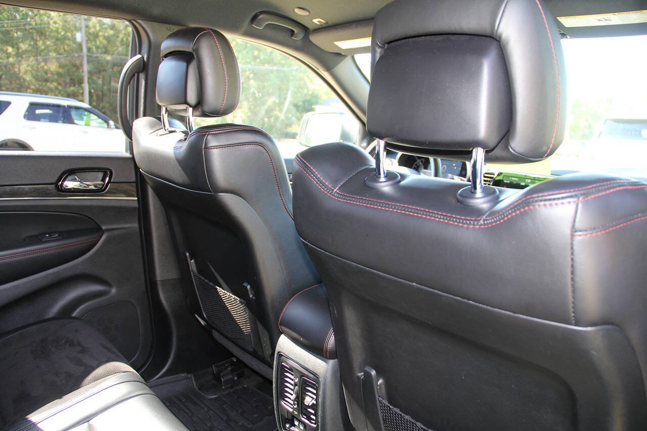 Used 2019 Jeep Grand Cherokee Trailhawk image 17