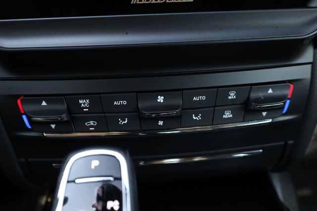 Used 2022 Maserati Ghibli Modena Q4 image 19