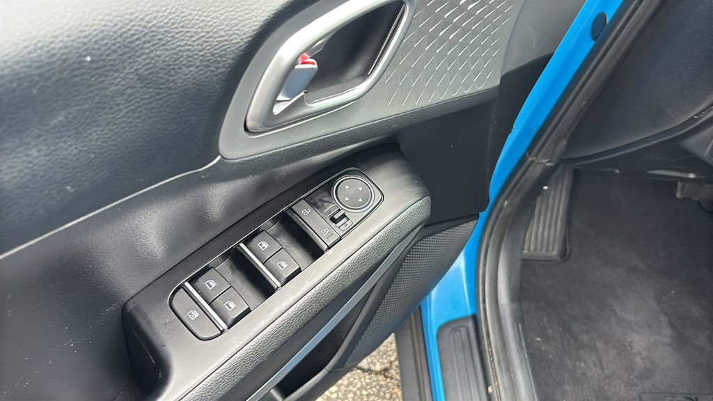 Used 2024 Kia Soul S FWD image 14