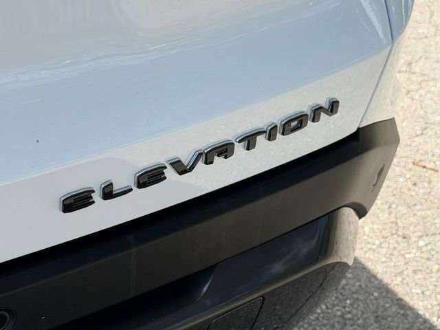 Used 2026 GMC Terrain Elevation w/ Elevation Premium Package FWD image 9