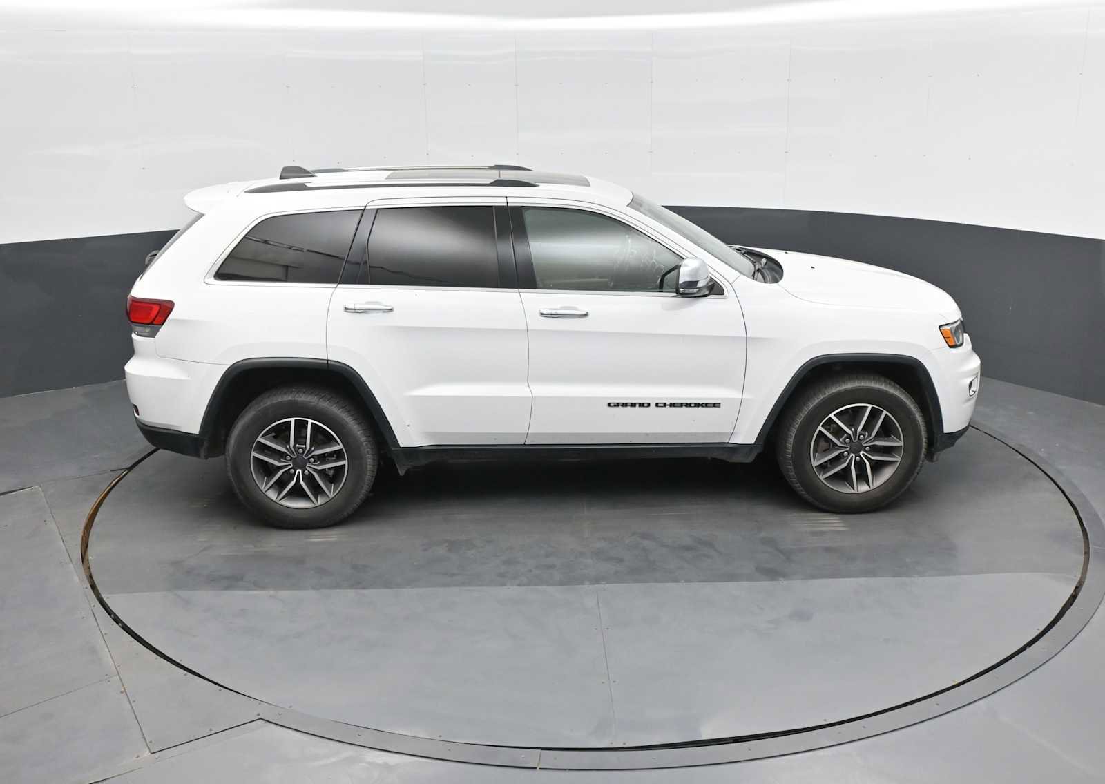 Used 2021 Jeep Grand Cherokee Limited w/ Luxury Group II AWD/4WD image 20