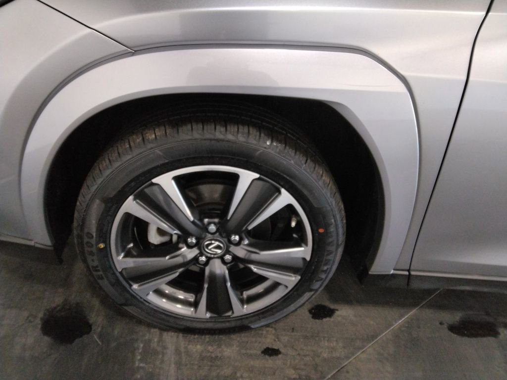 Used 2023 Lexus UX 250h AWD w/ Accessory Package (Z2) image 43