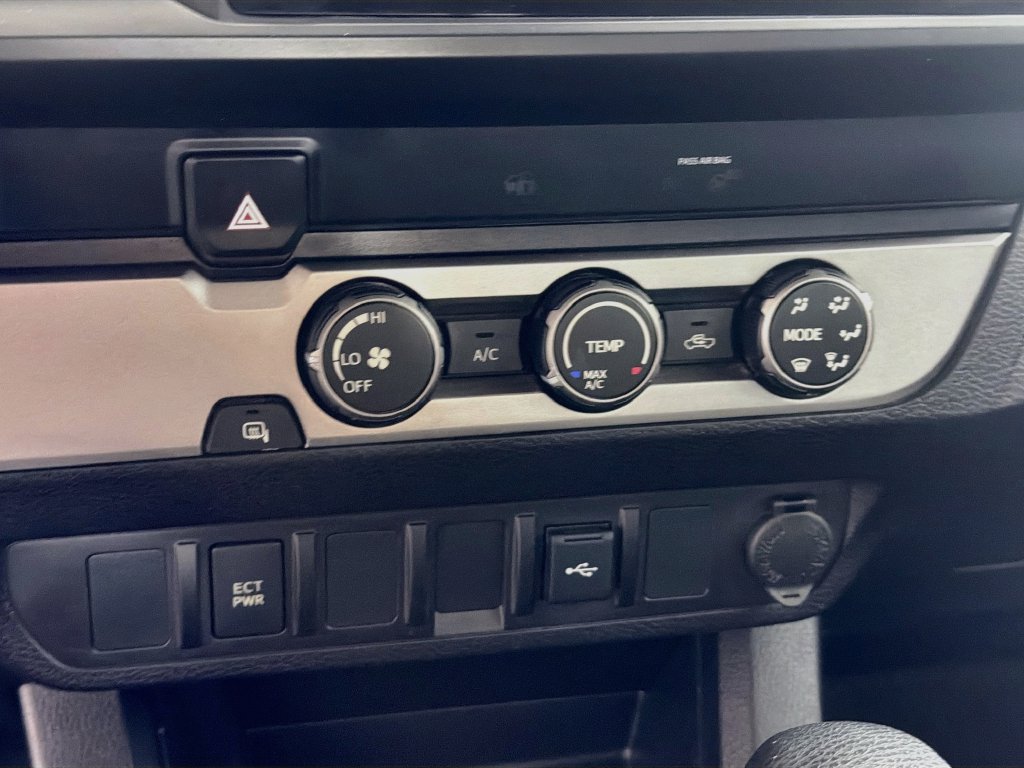 Used 2021 Toyota Tacoma SR RWD image 16