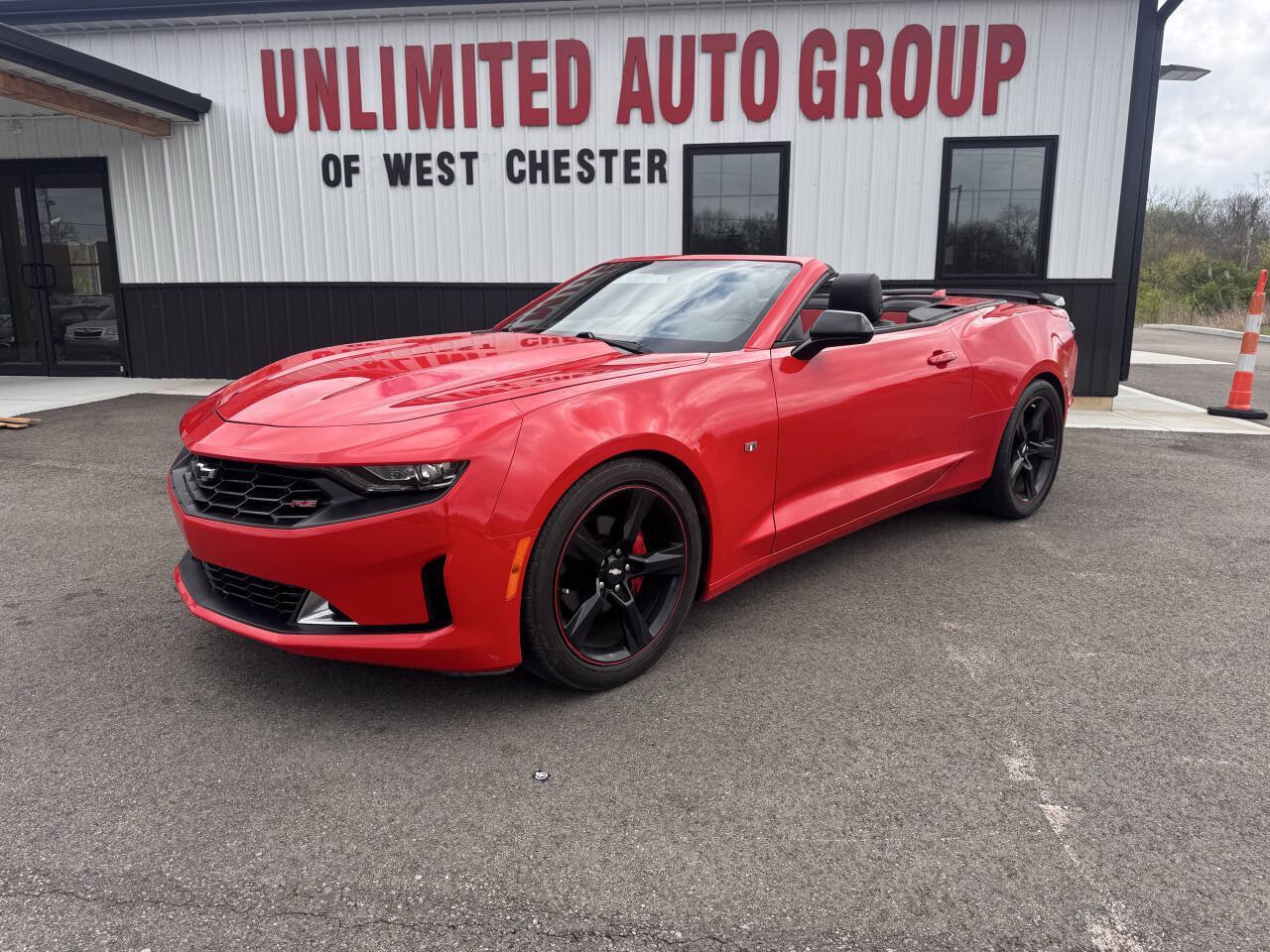 Used 2020 Chevrolet Camaro LT w/ RS Package RWD image 3