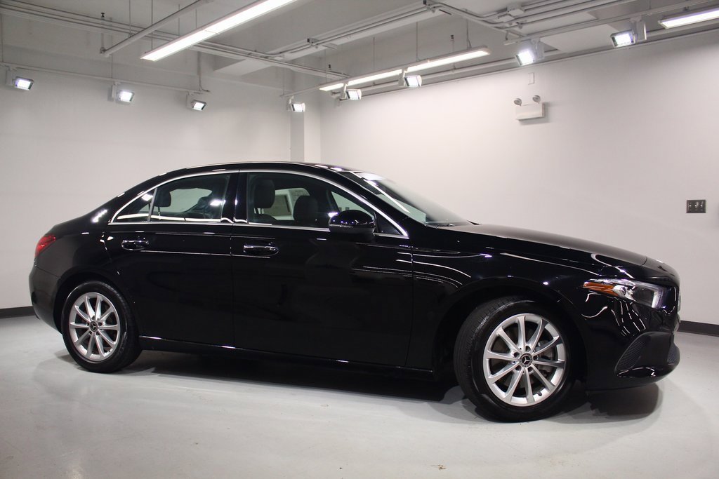 Used 2022 Mercedes-Benz A 220 4MATIC image 9