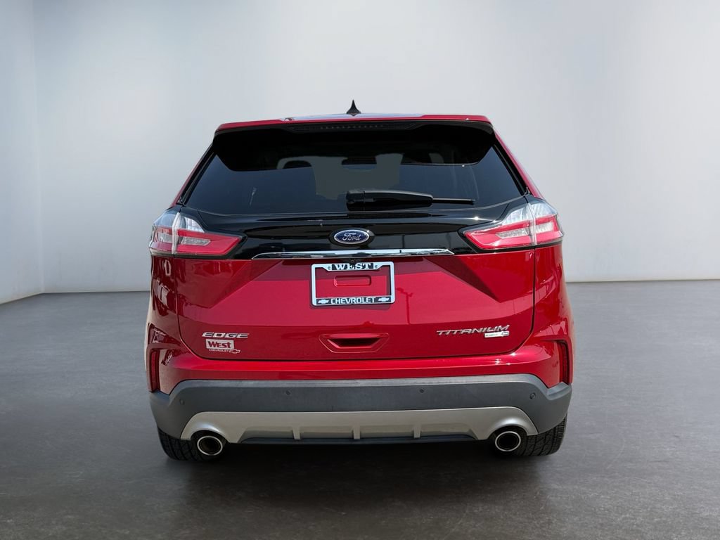 Used 2020 Ford Edge Titanium AWD/4WD image 4