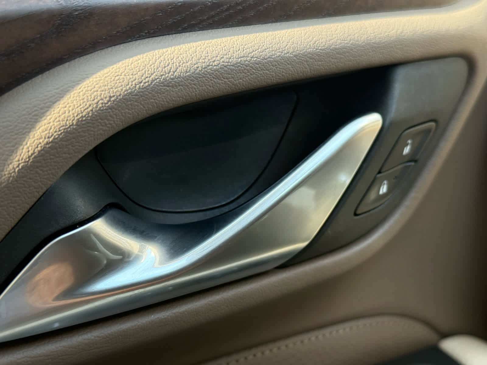 Used 2022 GMC Yukon Denali image 25