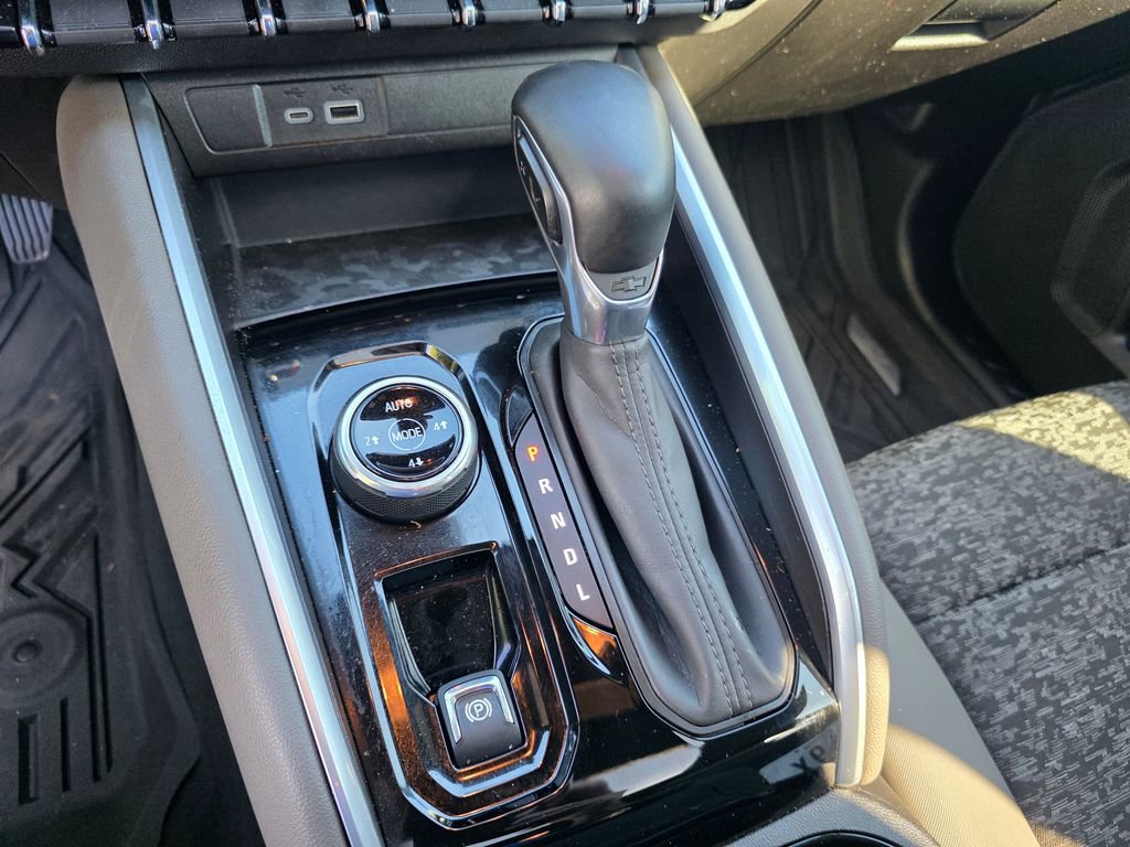 Certified 2024 Chevrolet Colorado ZR2 AWD/4WD image 19