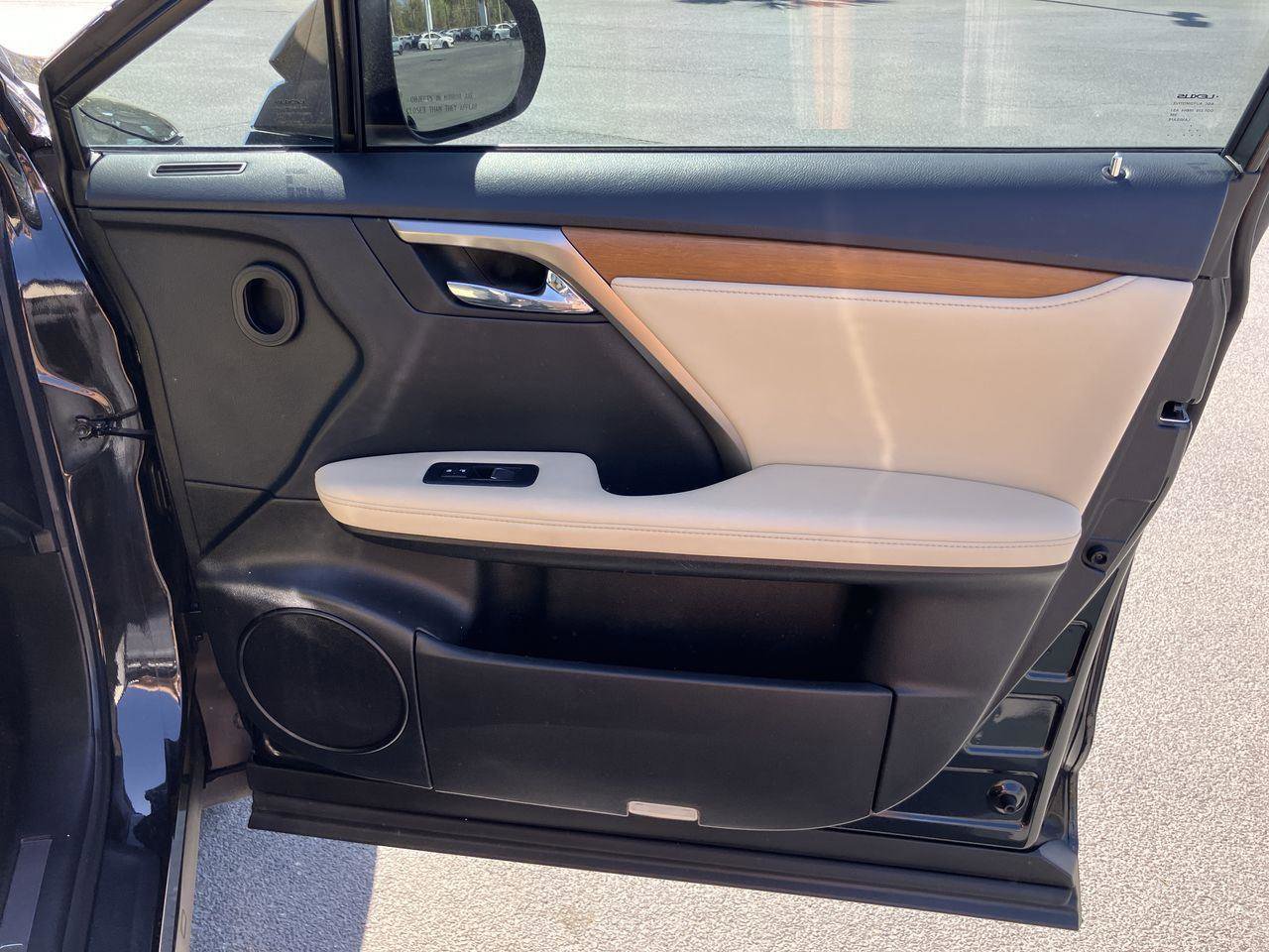 Used 2022 Lexus RX 350 FWD w/ Premium Package image 33