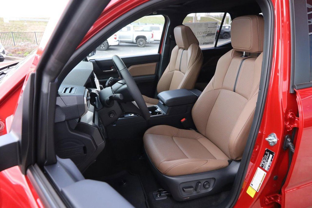 New 2026 Toyota 4Runner Limited image 10