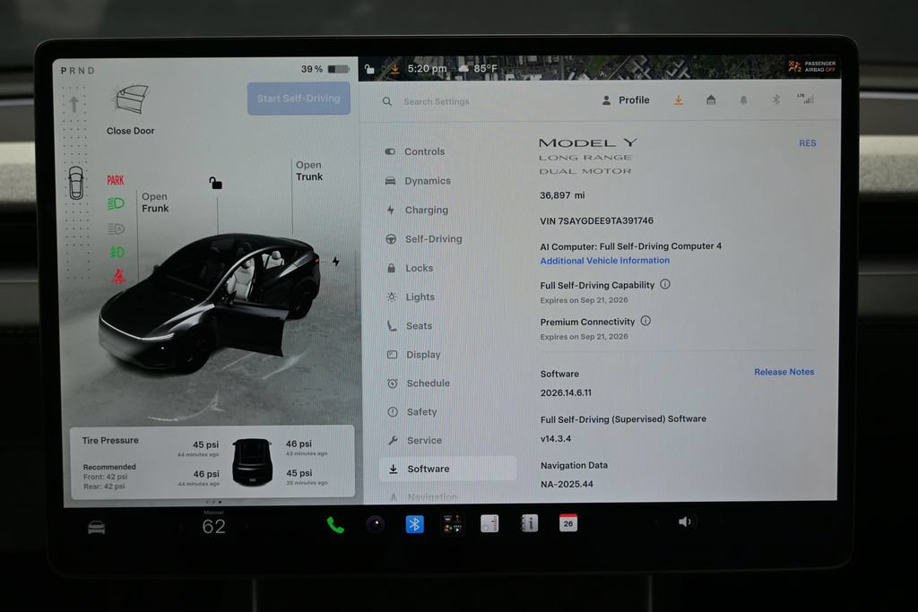 Used 2026 Tesla Model Y Long Range AWD/4WD image 33