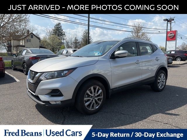 Certified 2020 Nissan Rogue Sport SV w/ All-Weather Package AWD/4WD image 3