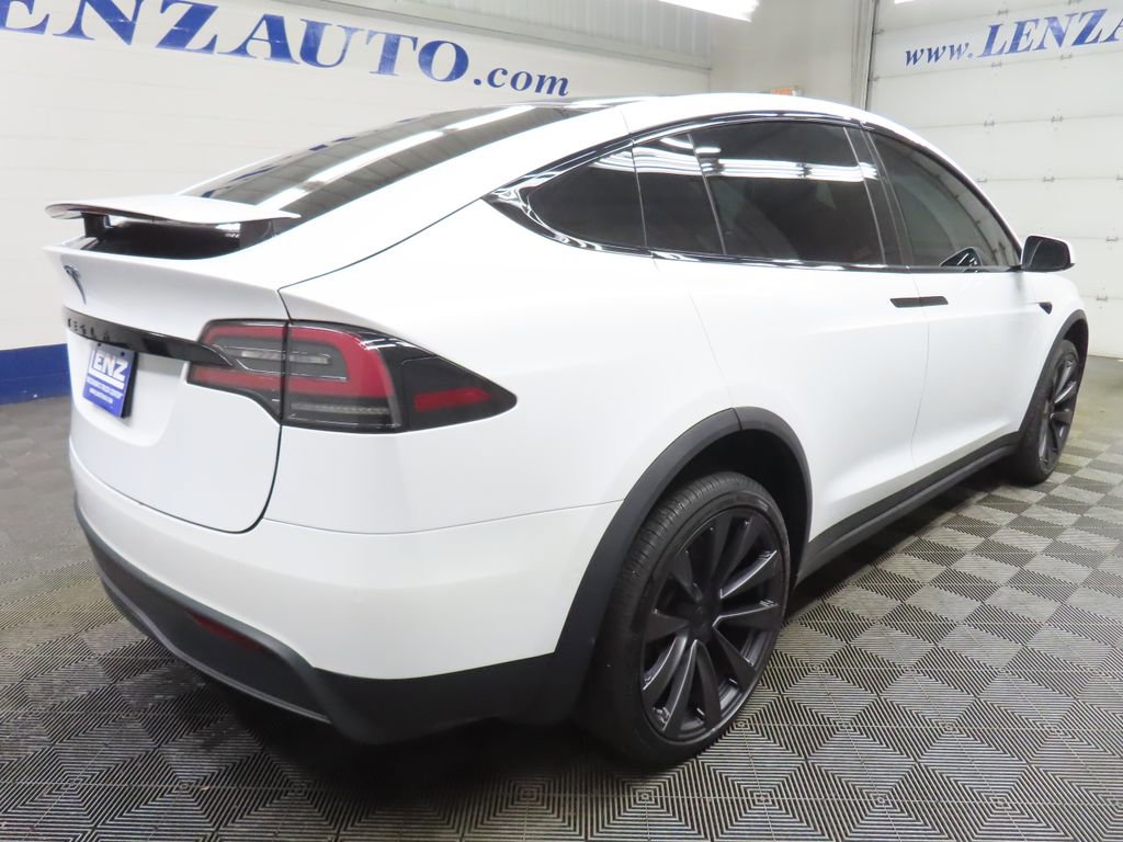Used 2023 Tesla Model X image 5