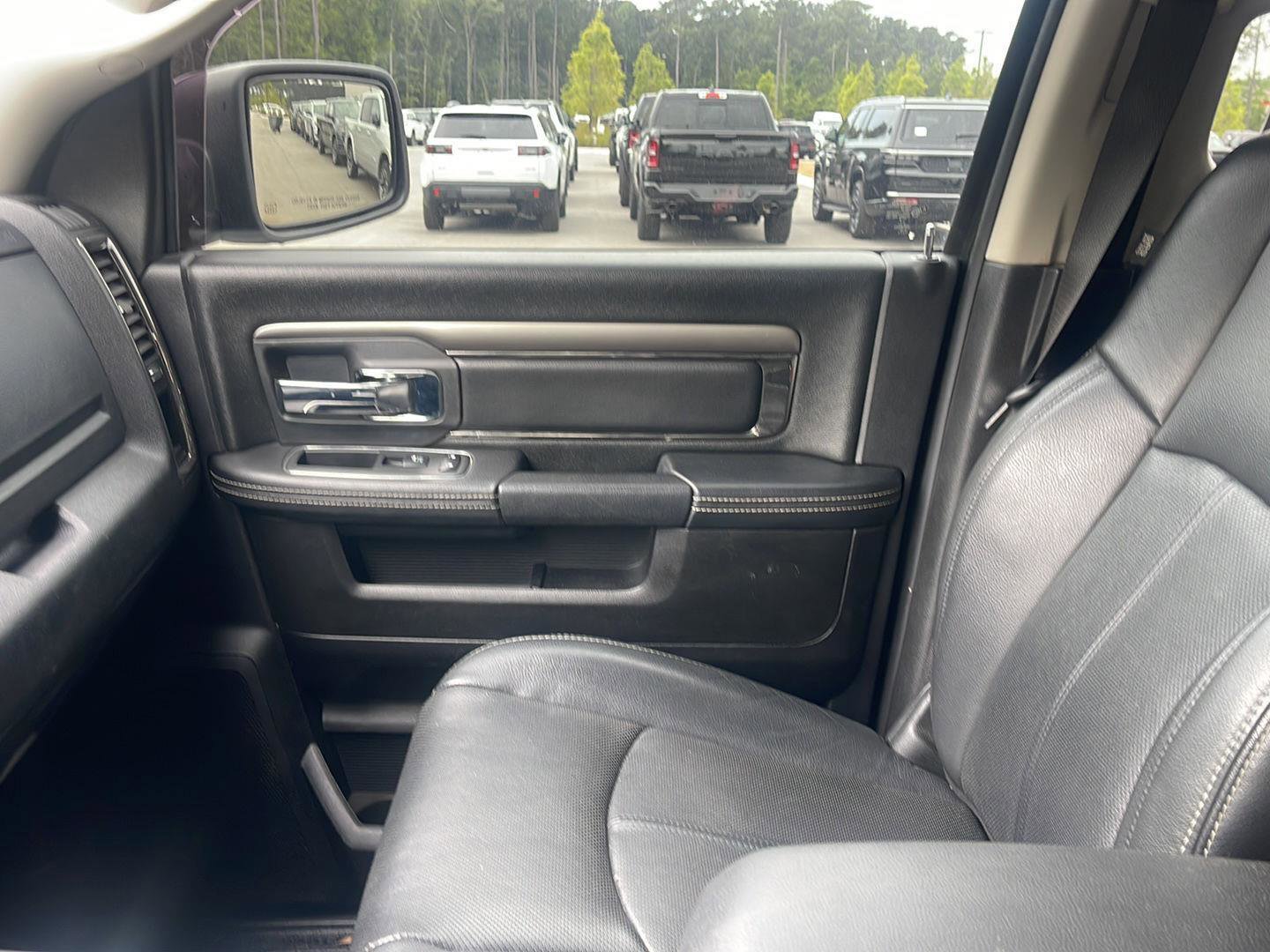 Used 2018 RAM 2500 Laramie w/ Sport Appearance Group AWD/4WD image 22