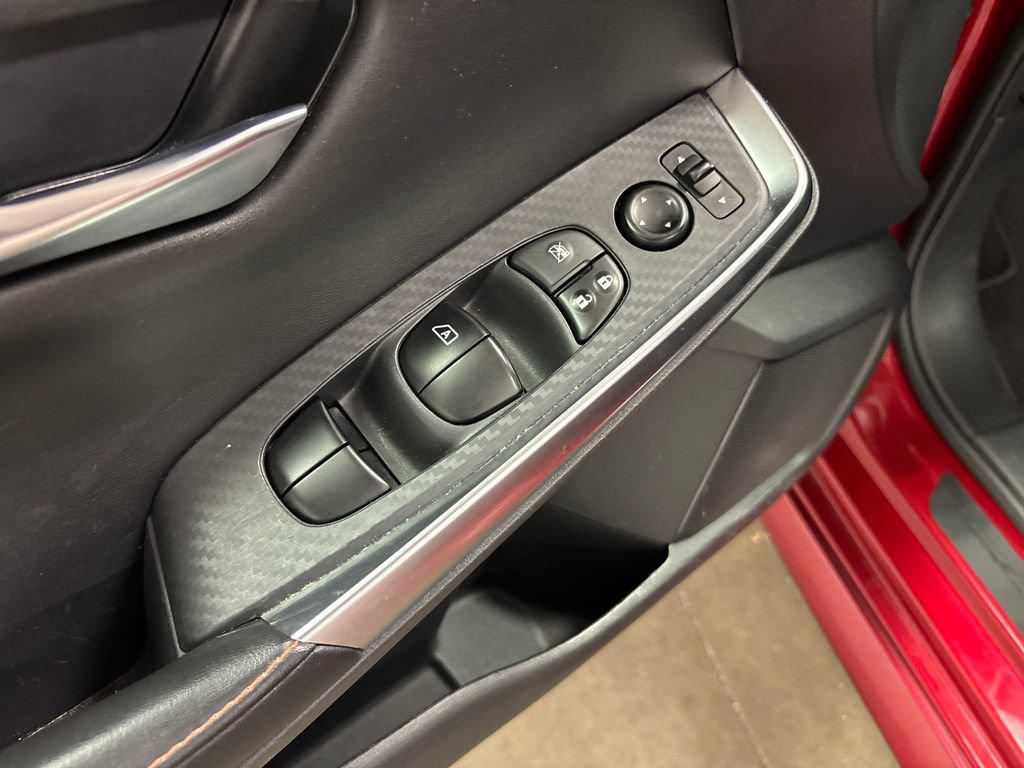 Used 2022 Nissan Sentra SR w/ Electronics Package FWD image 21