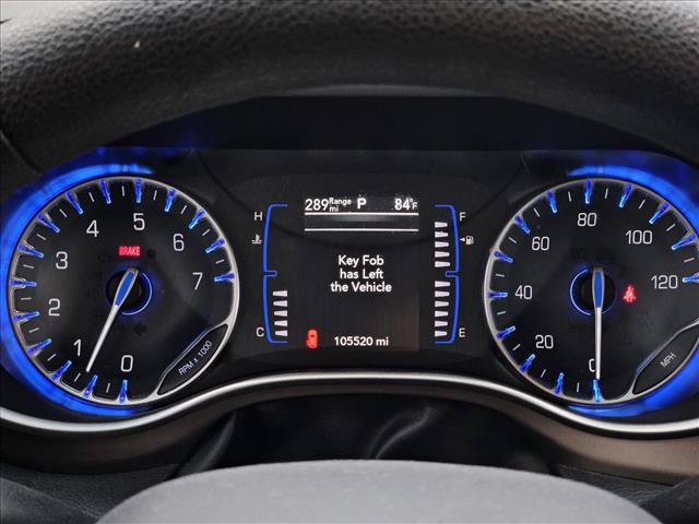 Used 2018 Chrysler Pacifica LX FWD image 13
