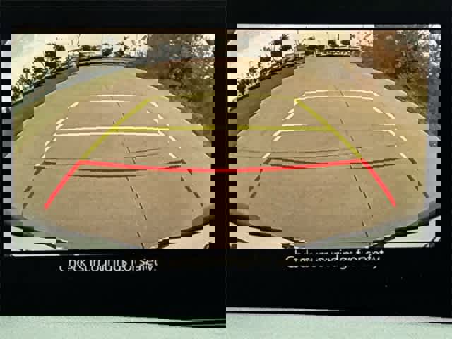 Used 2021 MAZDA MAZDA3 s image 26