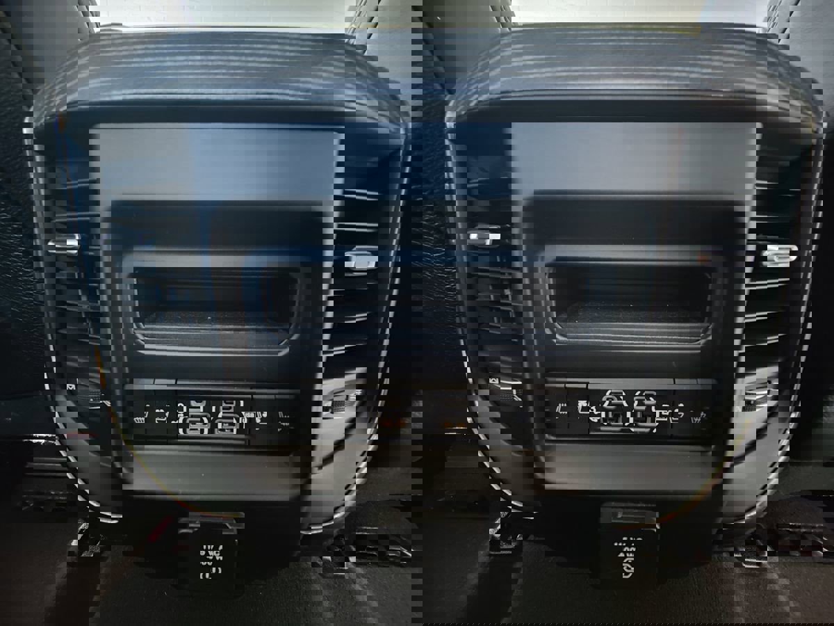 Used 2019 RAM 1500 Limited image 18