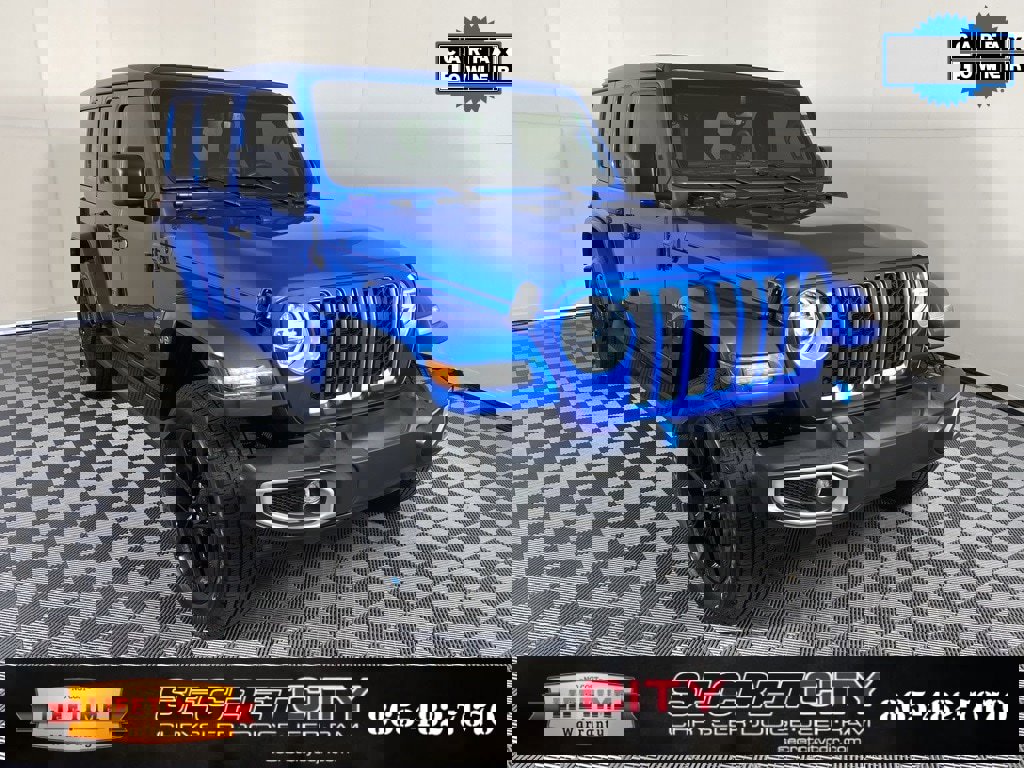 Used 2022 Jeep Wrangler Unlimited Sahara w/ Cold Weather Group