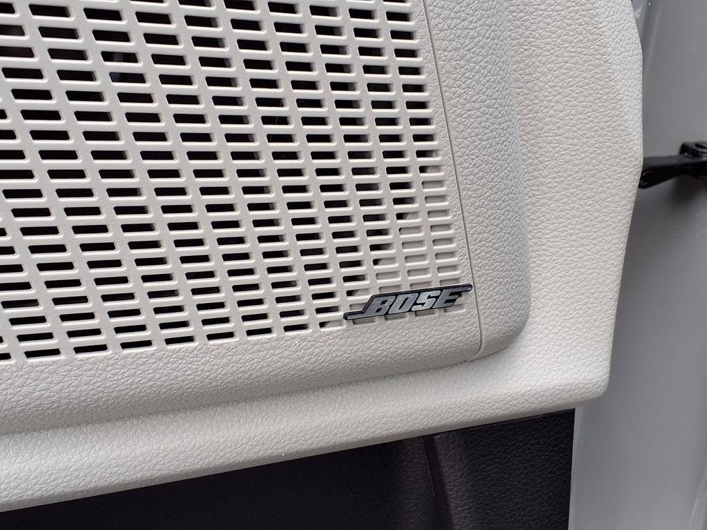 Used 2024 Kia Carnival SX Prestige FWD image 33