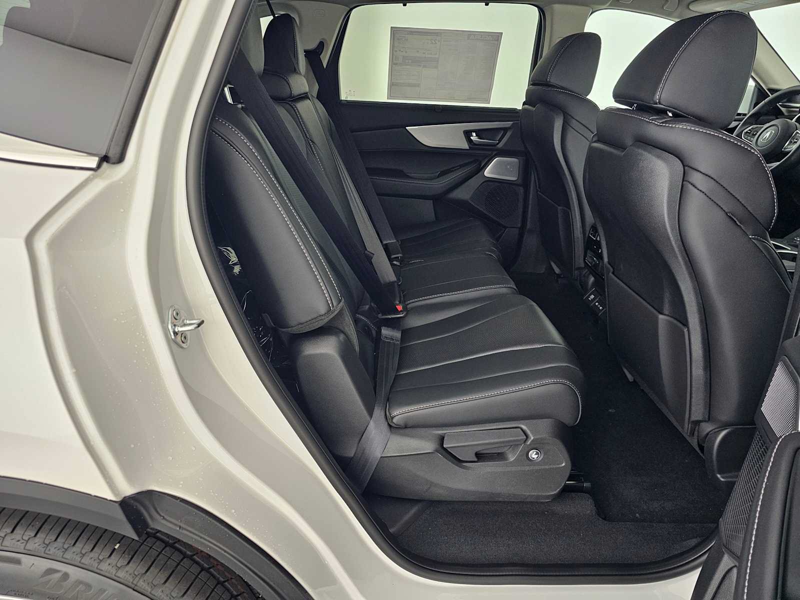 New 2026 Acura MDX w/ Technology Package FWD image 12