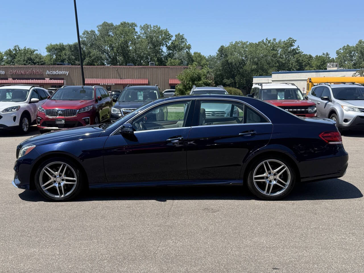 Used 2014 Mercedes-Benz E 350 4MATIC Sedan w/ Premium 1 Package image 2