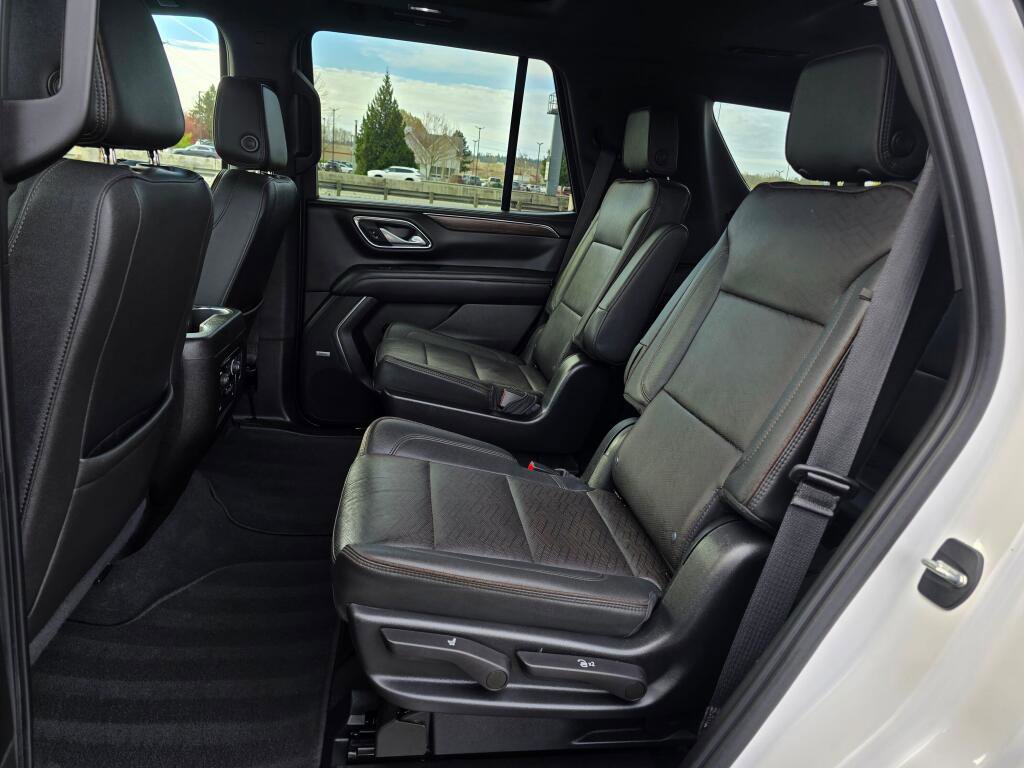 Used 2022 Chevrolet Tahoe High Country AWD/4WD image 21