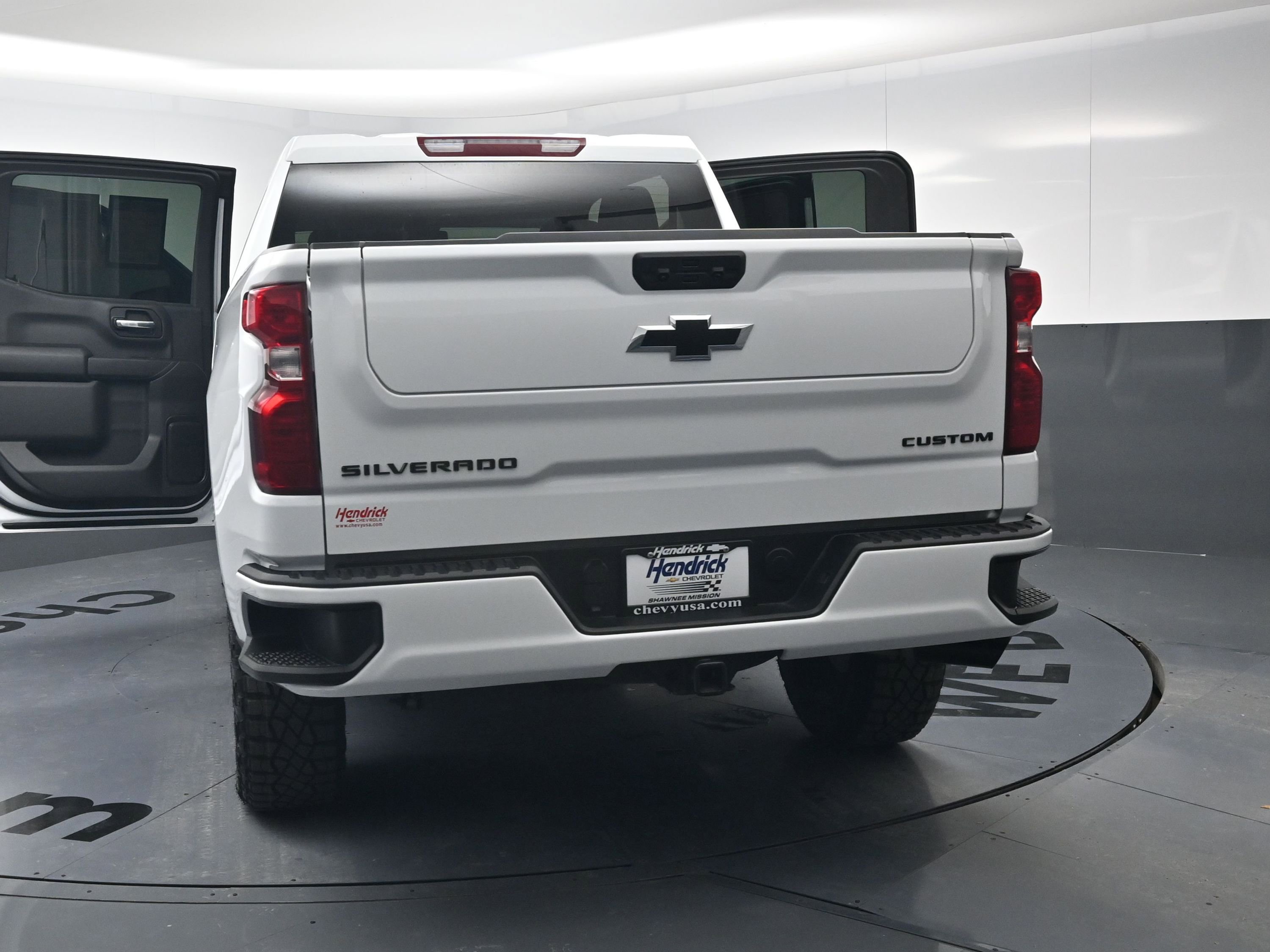 Certified 2025 Chevrolet Silverado 1500 Custom w/ Turbomax Blackout Package image 28