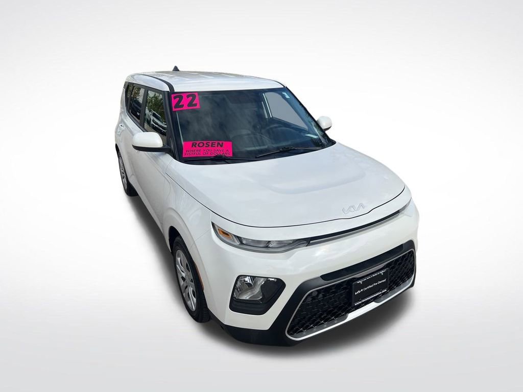 Certified 2022 Kia Soul LX image 38