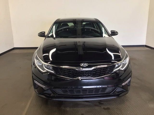 Used 2020 Kia Optima SE image 2
