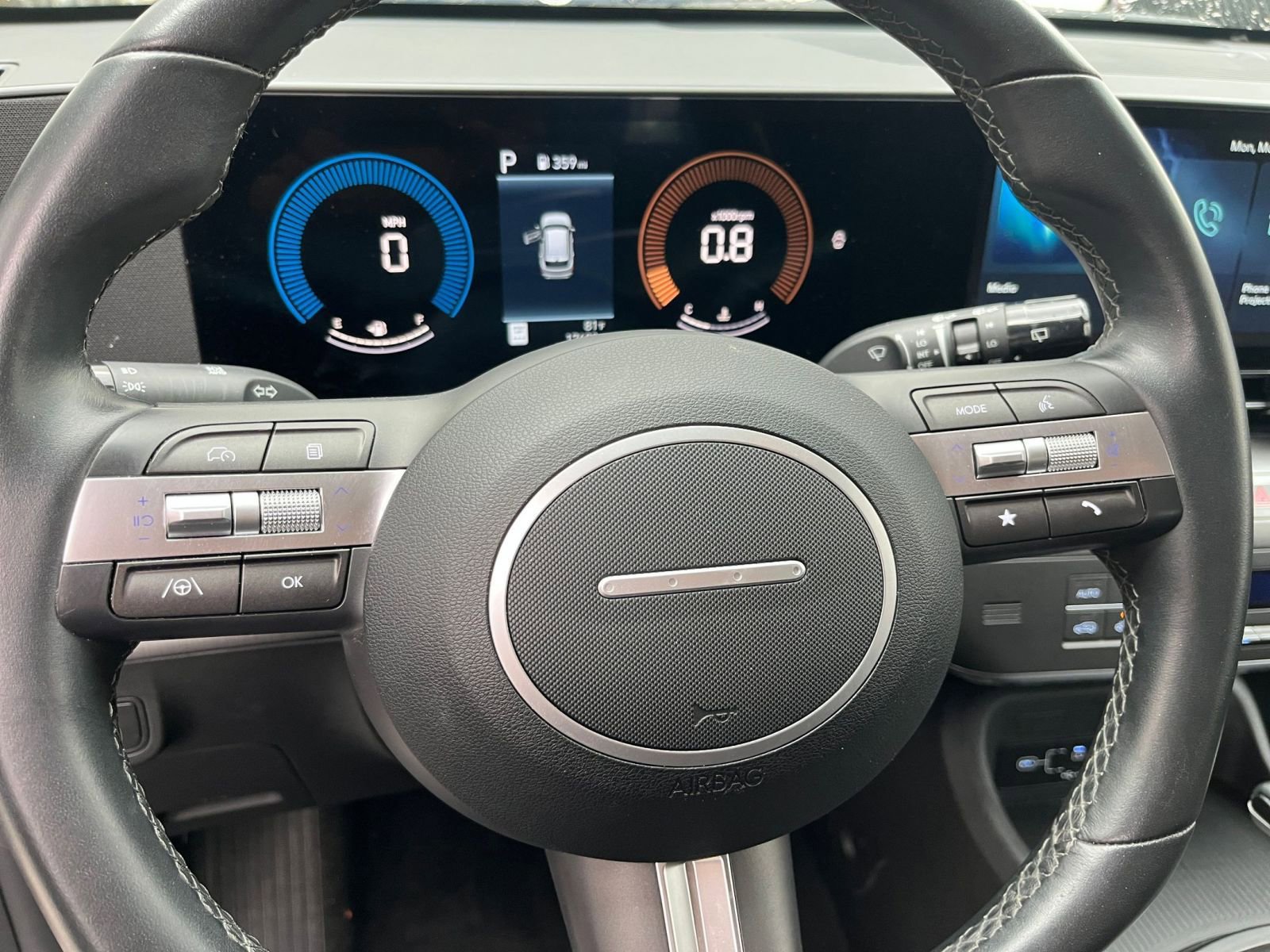 Used 2025 Hyundai Kona SEL image 28