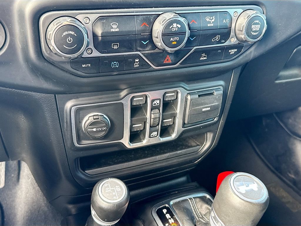Used 2021 Jeep Wrangler Unlimited Sahara image 14