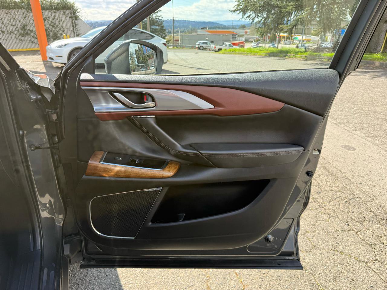 Used 2017 MAZDA CX-9 Signature AWD/4WD image 15