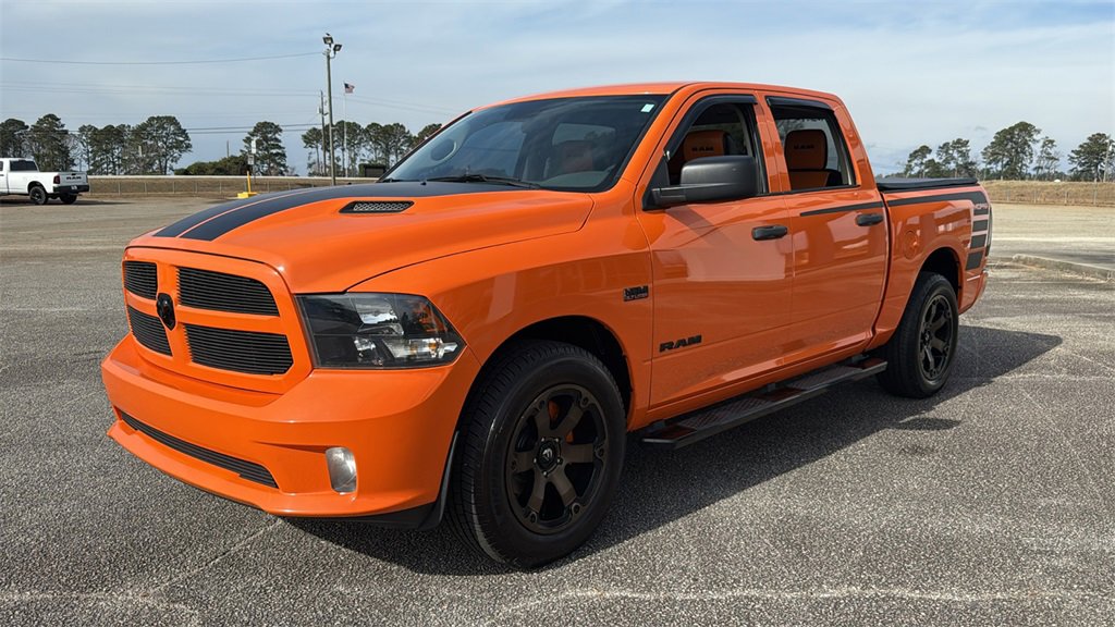 Used 2019 RAM 1500 Express w/ Express Value Package image 4