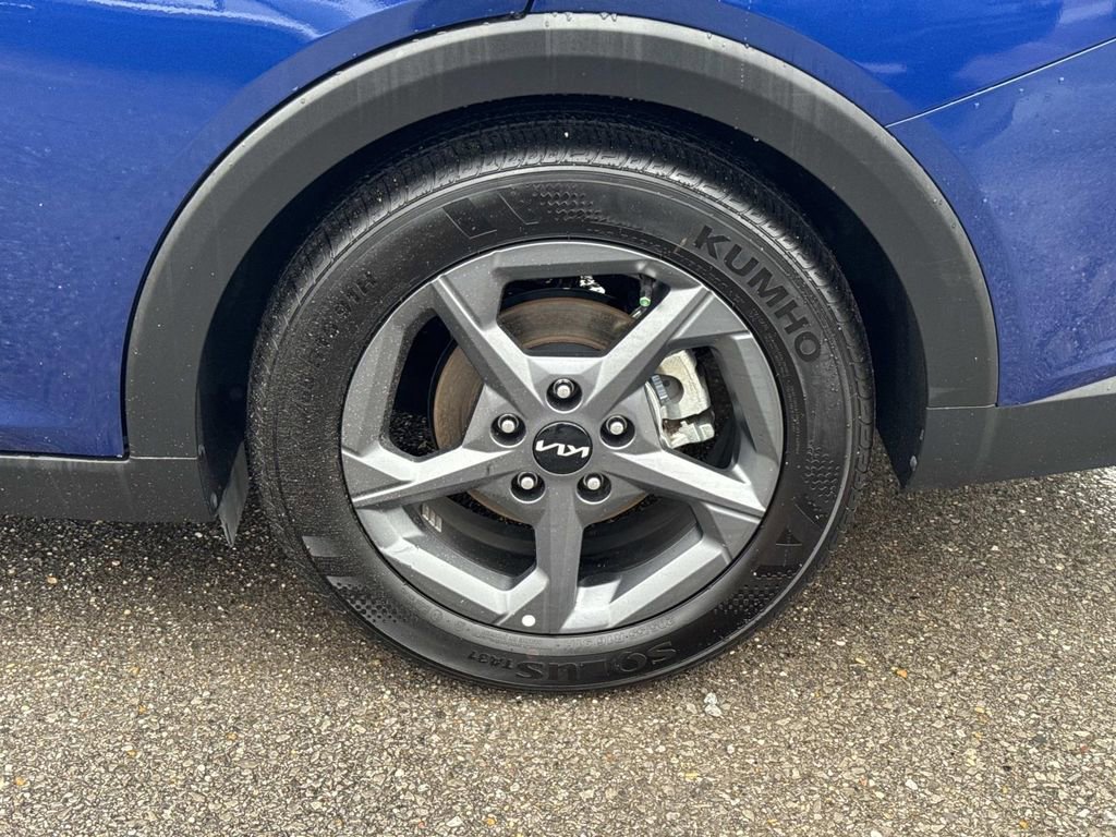 Used 2025 Kia K4 FWD image 4