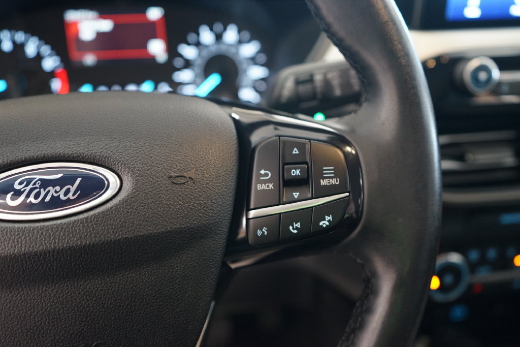 Used 2022 Ford Escape SE w/ Cold Weather Package AWD/4WD image 30