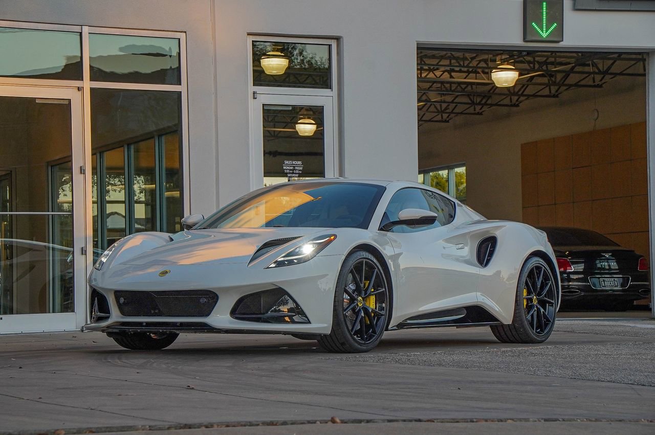 Used 2024 Lotus Emira First Edition image 13