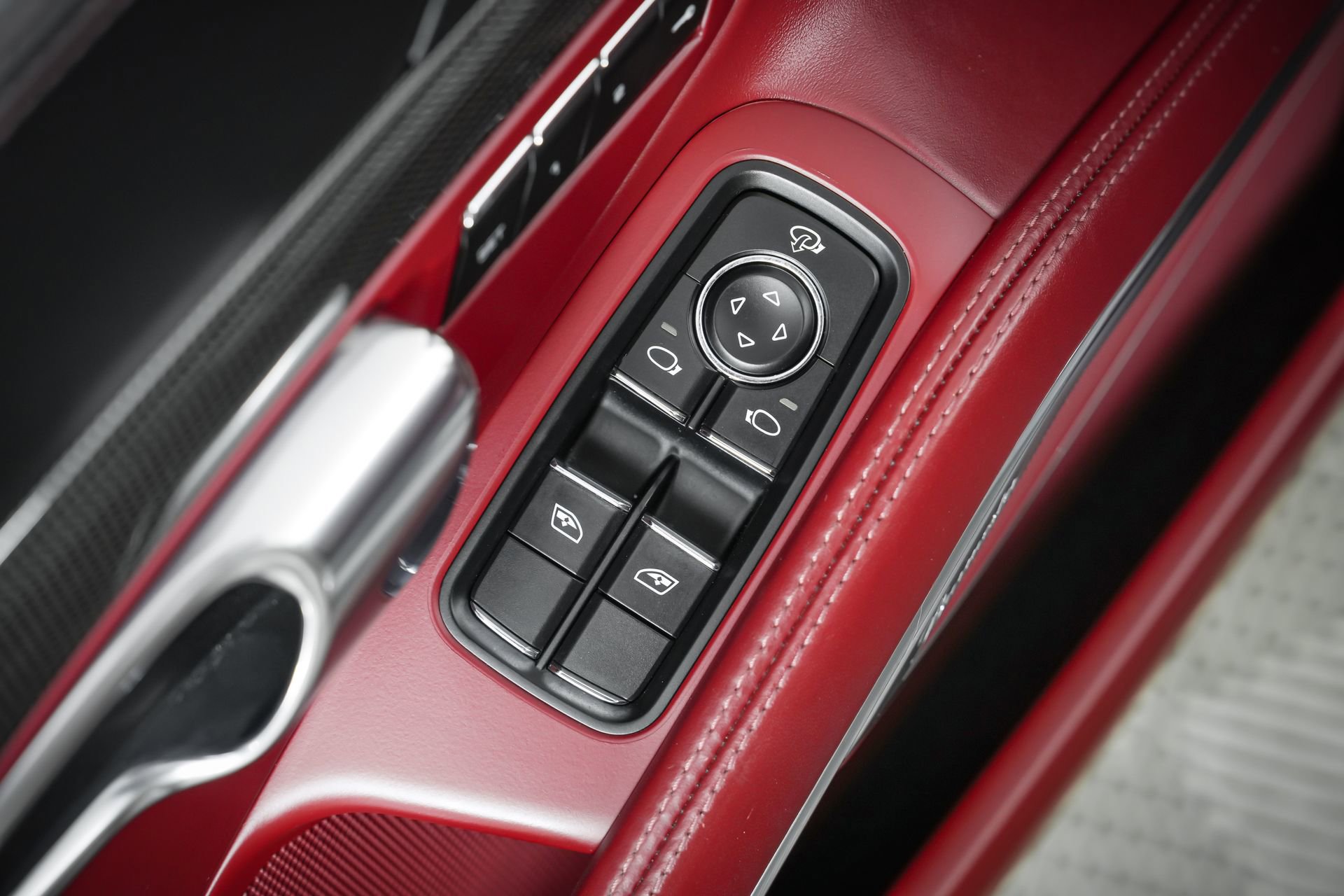 Used 2018 Porsche 911 Targa 4 GTS image 84