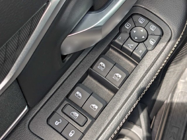 New 2026 RAM 3500 Big Horn AWD/4WD image 24