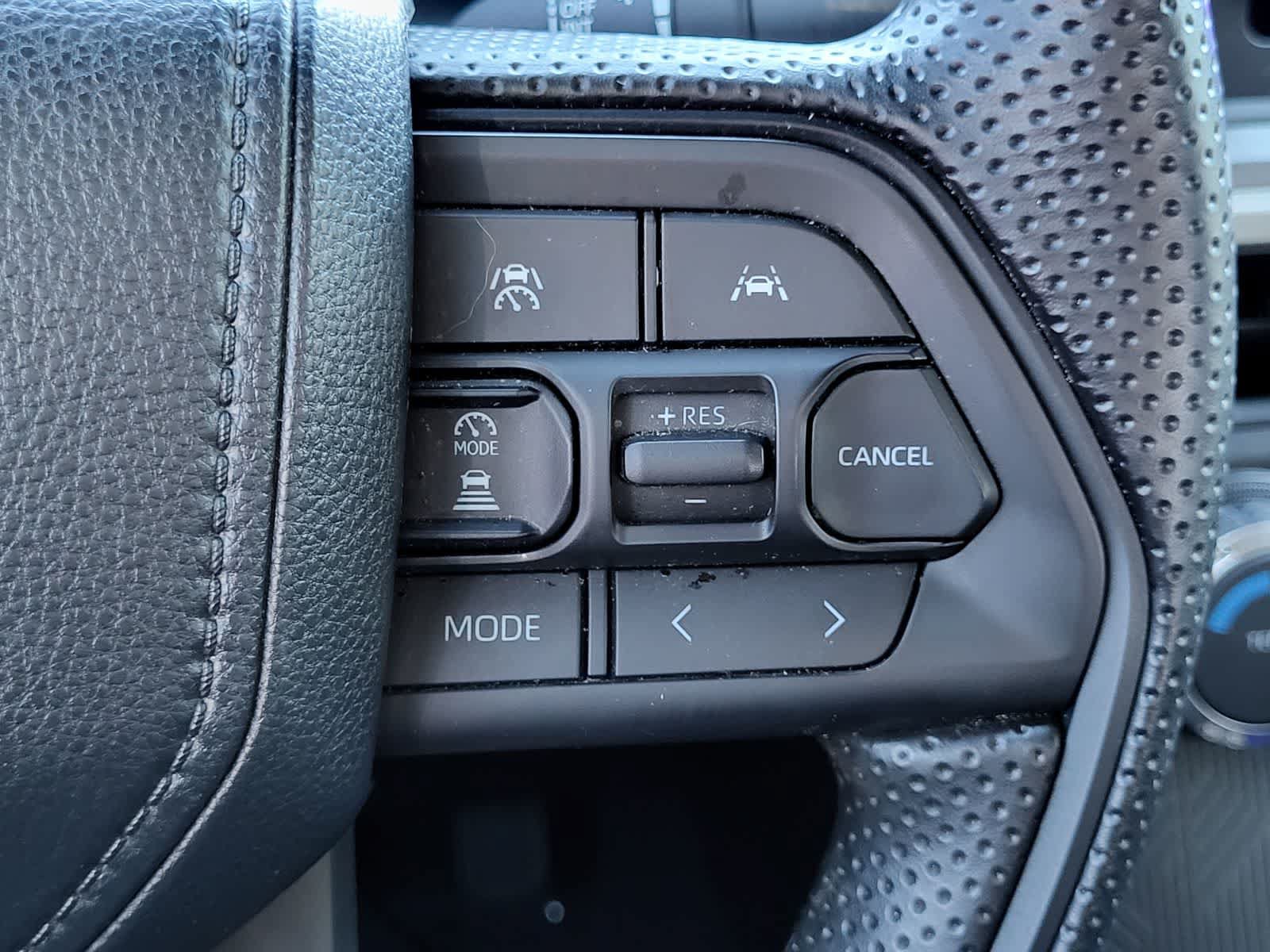 Used 2024 Toyota Tacoma SR5 RWD image 17