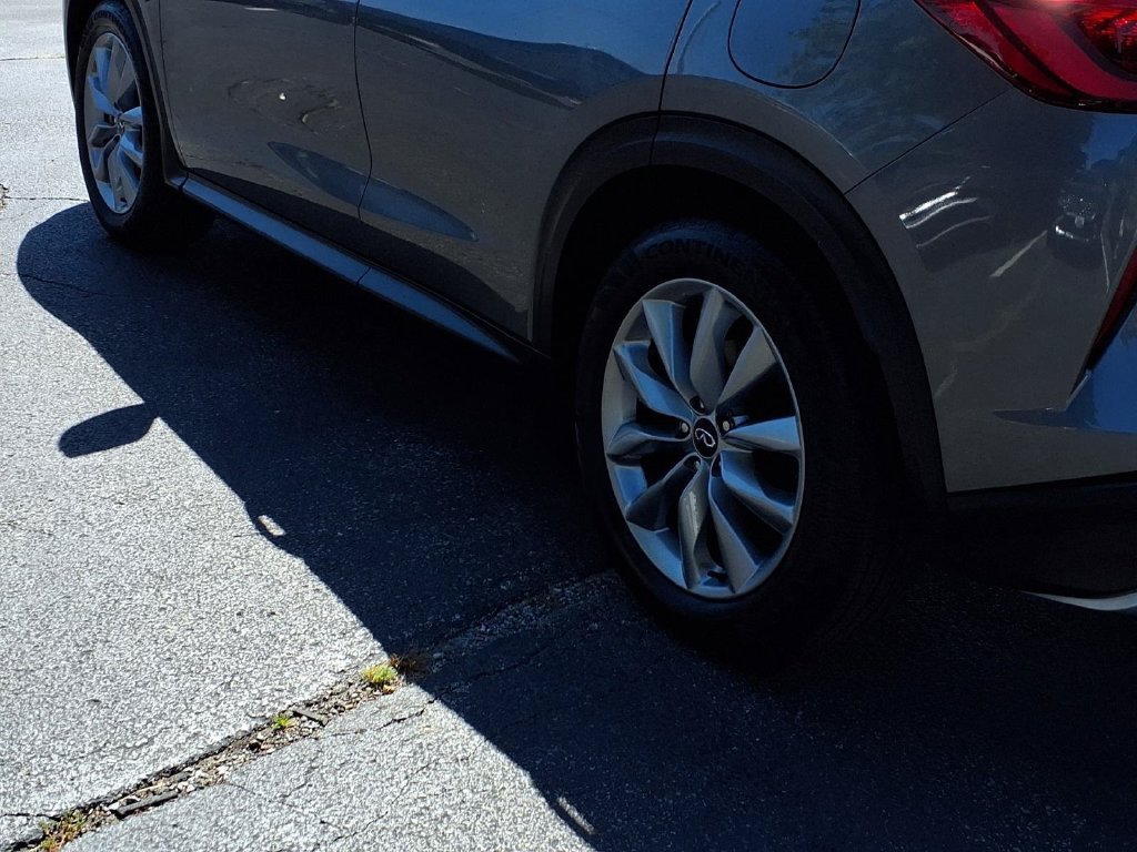 Used 2021 INFINITI QX50 Luxe AWD/4WD image 25