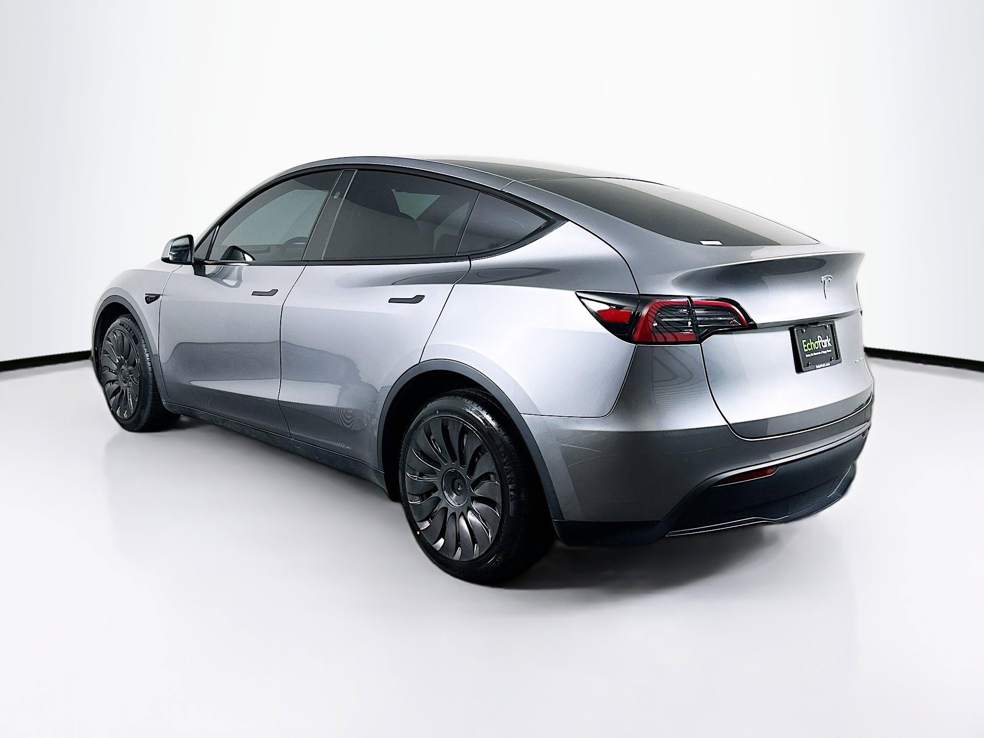 Used 2024 Tesla Model Y Long Range image 5