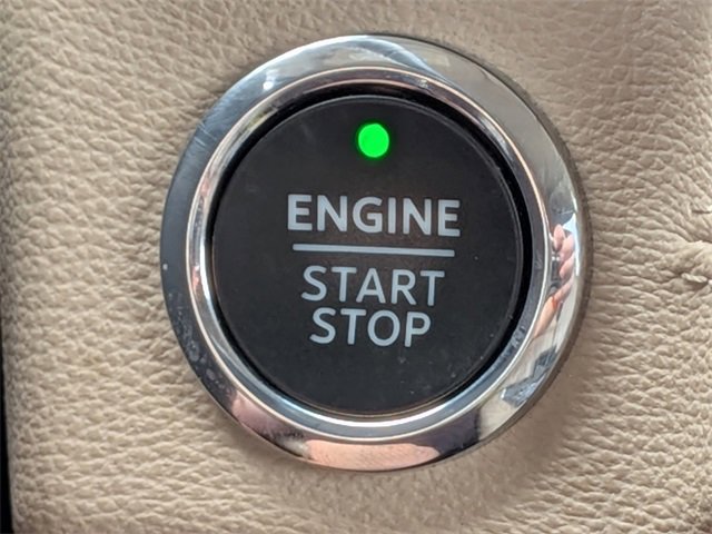 Used 2024 Ford Expedition Limited image 30