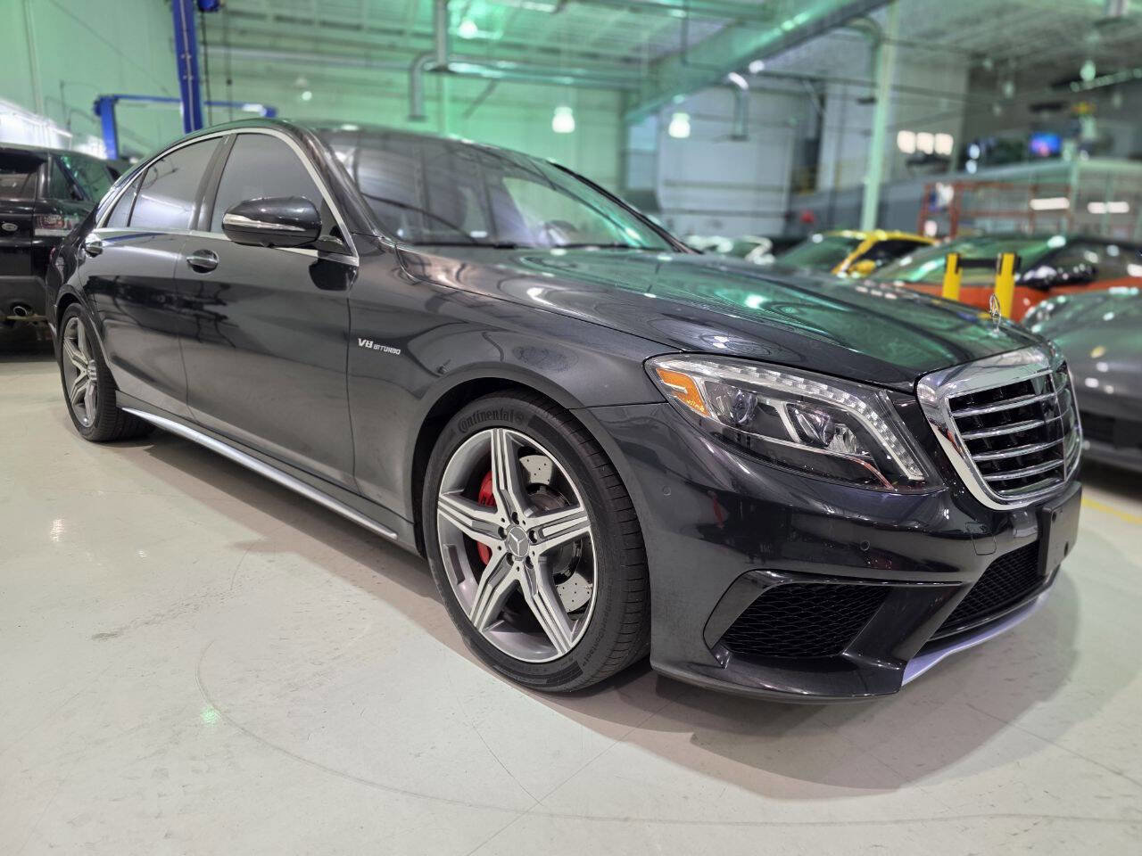 Used 2014 Mercedes-Benz S 63 AMG 4MATIC Sedan w/ Rear Seat Package image 19