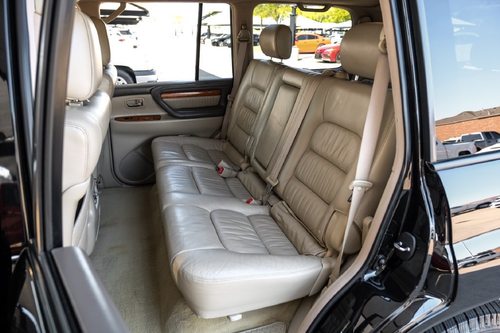 Used 2005 Lexus LX 470 4WD image 44