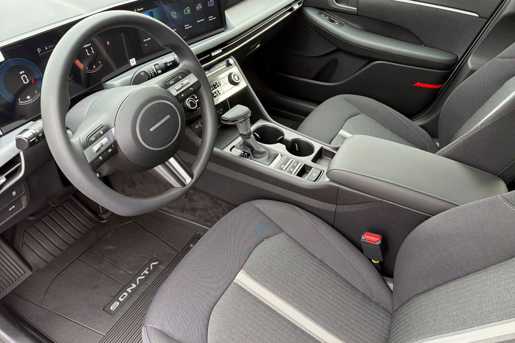 New 2026 Hyundai Sonata SE image 8