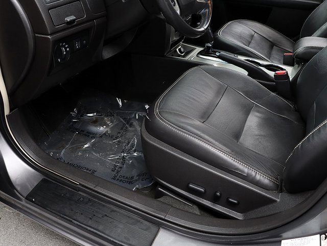 Used 2011 Ford Fusion Hybrid w/ 502A Rapid Spec Order Code image 24